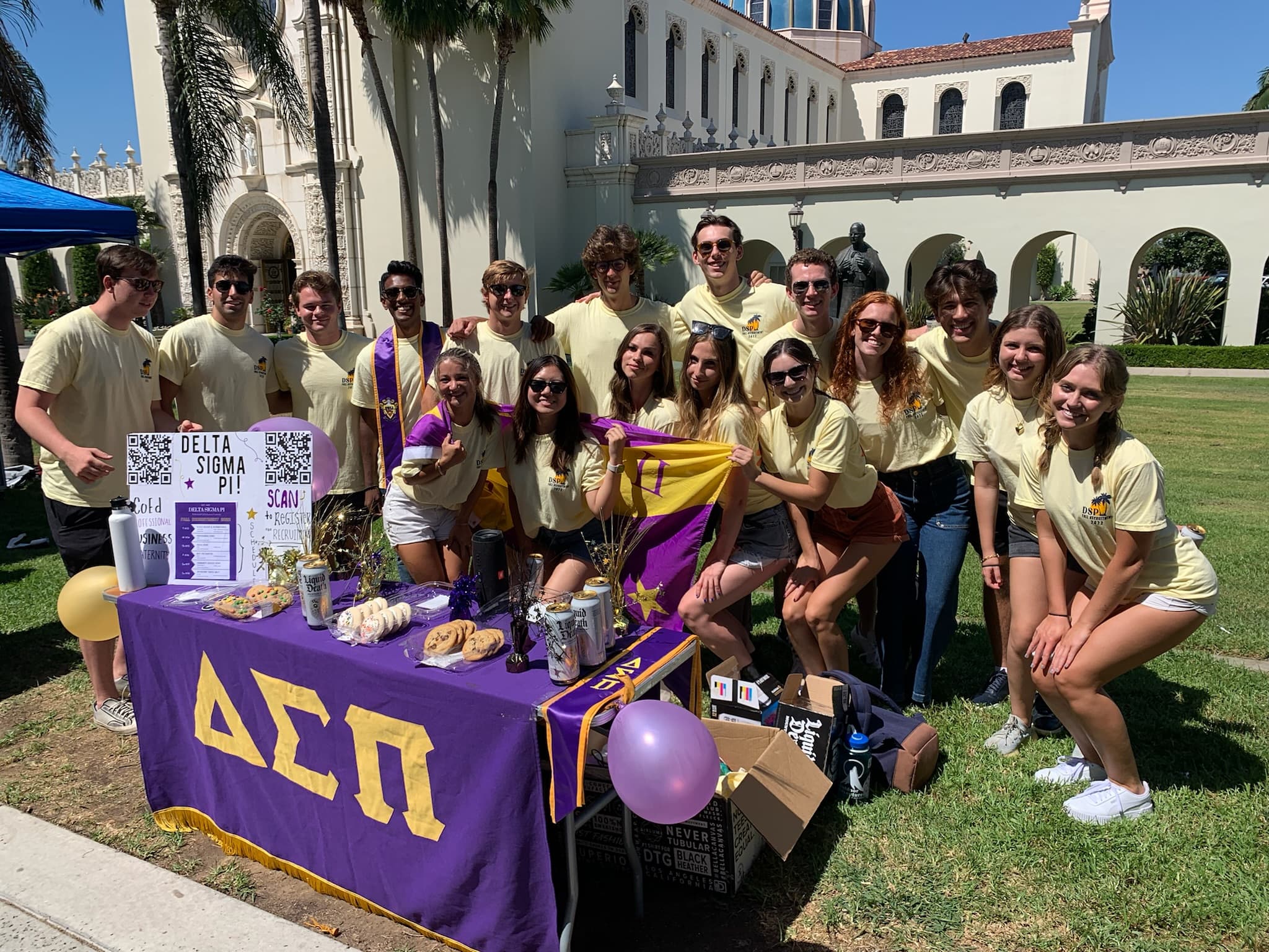 Delta Sigma Pi members gathered on campus